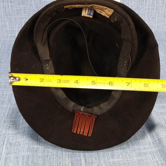 1940s Black Felt Tilt Boater Hat by Modern Pige\' main image 5